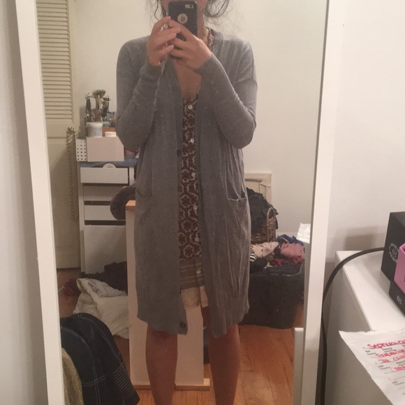 Dramatic Cardigan! - Picture 4 of 5